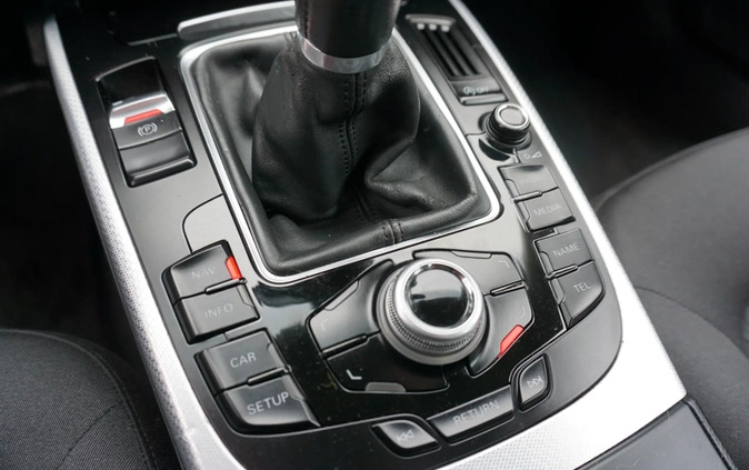 Audi A4 cena 37900 przebieg: 173000, rok produkcji 2011 z Brzozów małe 232